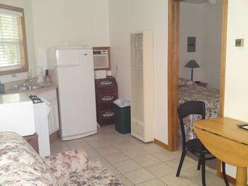 فندق Au Sableفي  Lucky Horseshoe Cabins المظهر الخارجي الصورة